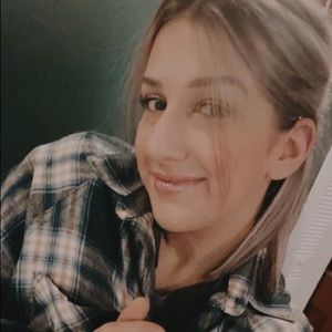 Meet your Posher, Melanie